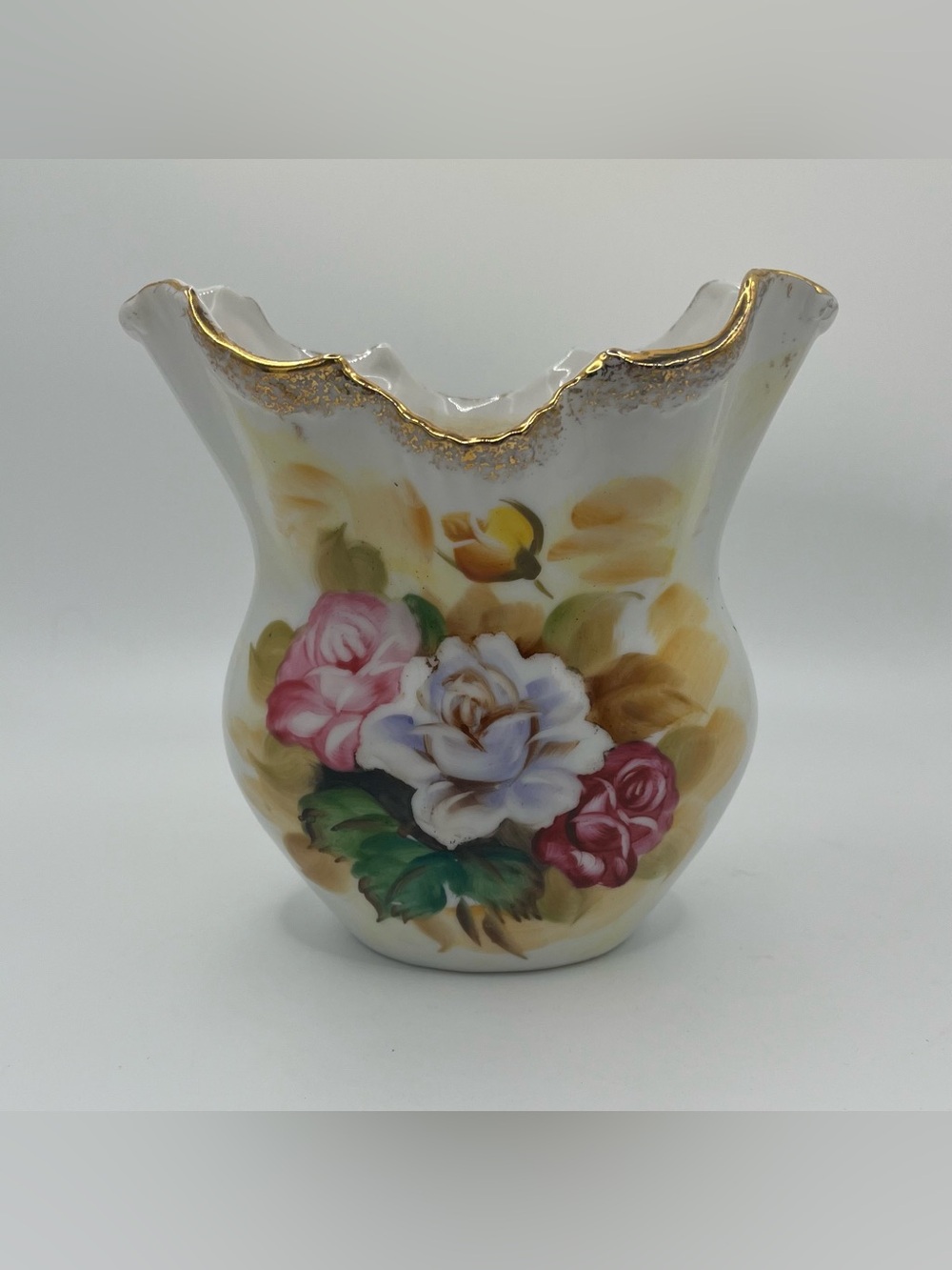 Vintage Japanese Hand Painted Floral Ruffle Rim Vase 5.25x5.25x3.5”